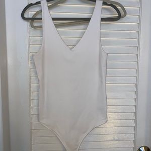 Abercrombie seamless vneck bodysuit